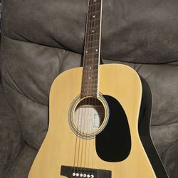 GUITARRA ACOUSTICA TAMAÑO GRANDE $79