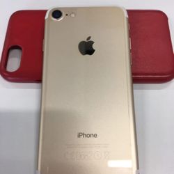 Apple iPhone 7 Unlocked 