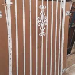 Steel/ Iron Gate 