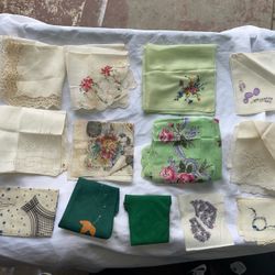Vintage 1970s handkerchief pack of 19