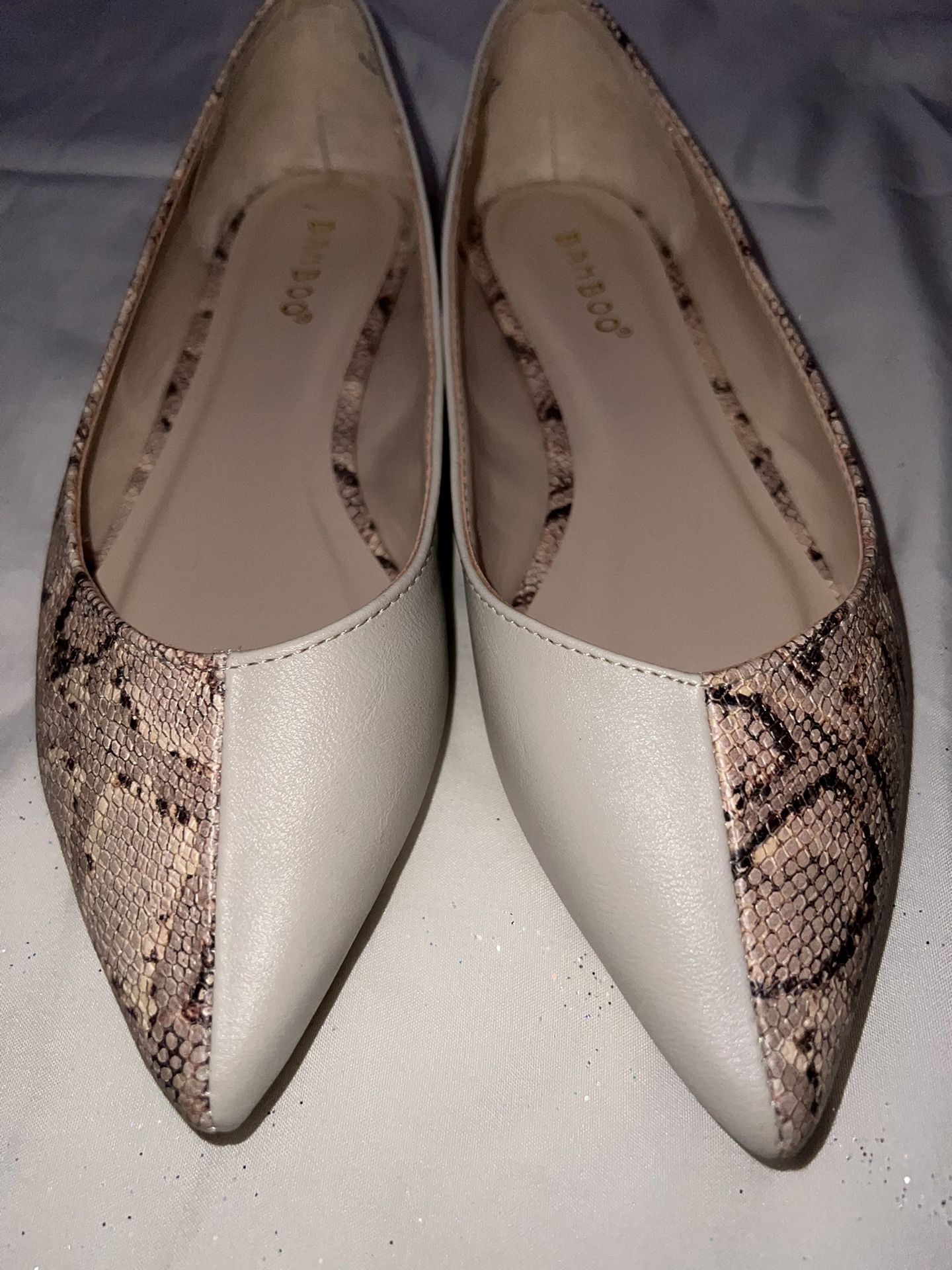 Women Flat Shoes