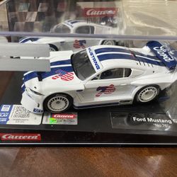 Ford Mustang GTY No.76