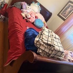 Solid Wood Queen Set