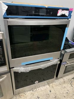 Whirlpool 30” double oven in stainless steel new 2020