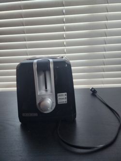 BLACK+DECKER 2-Slice Toaster