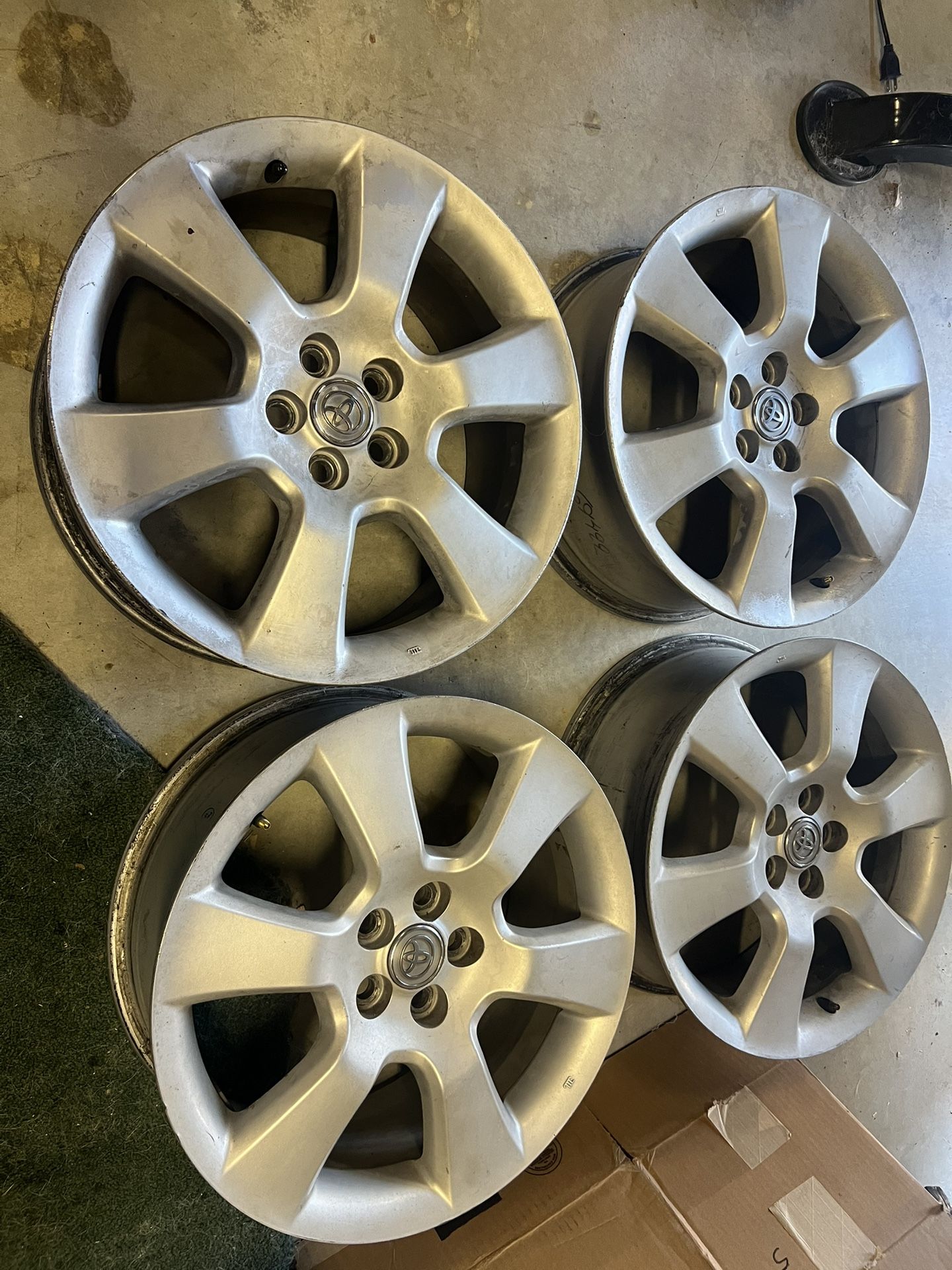 17 Toyota Matrix Oem Wheels Celica Corolla