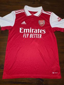 Autographed Saka Arsenal Jersey Size M