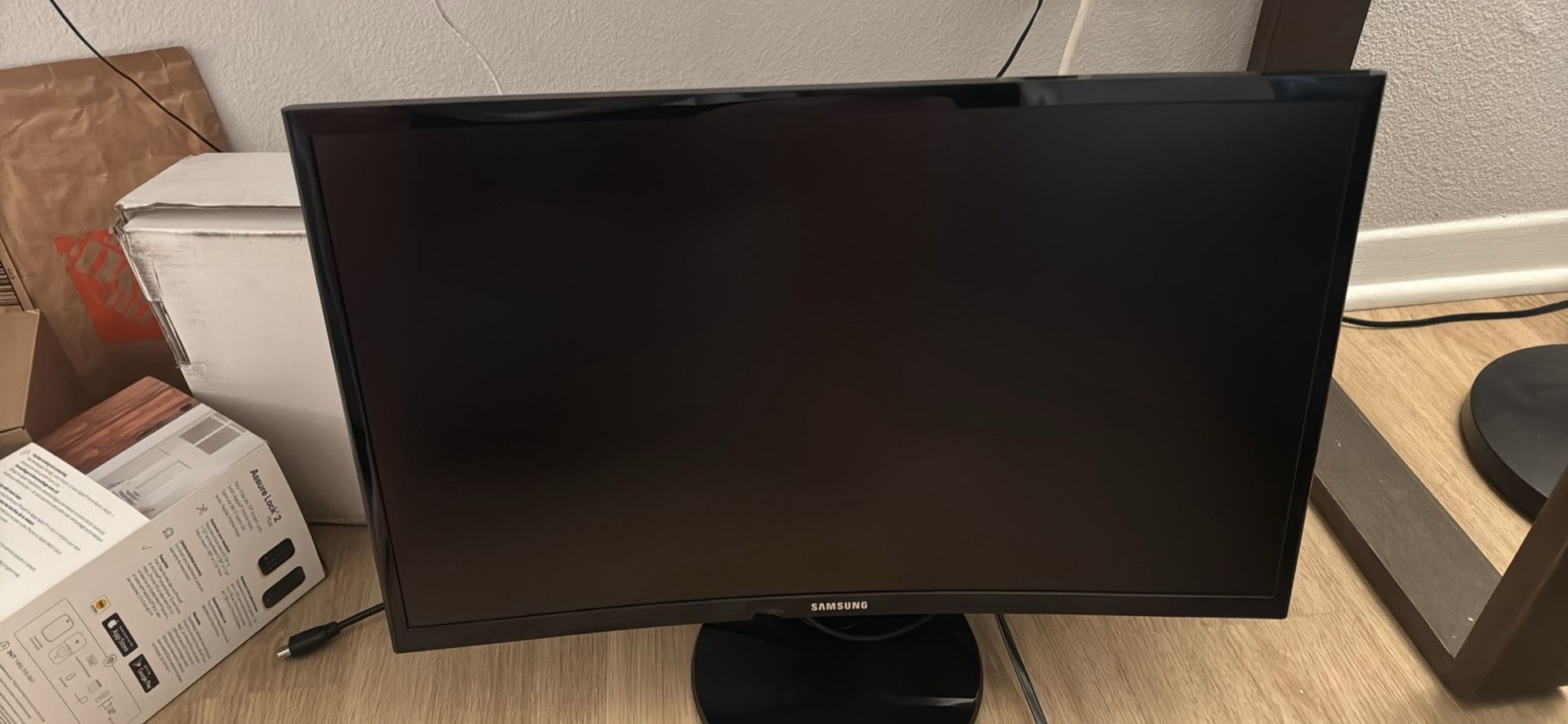 Samsung 24” Curved Monitor