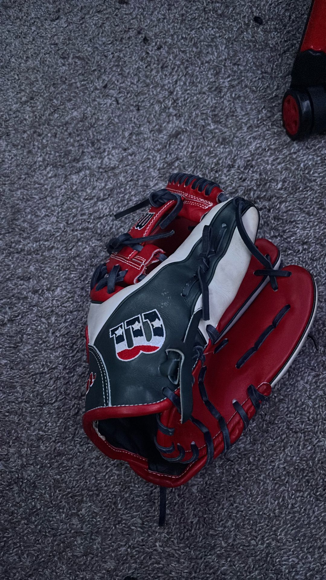 A2000 Baseball Glove 11.5