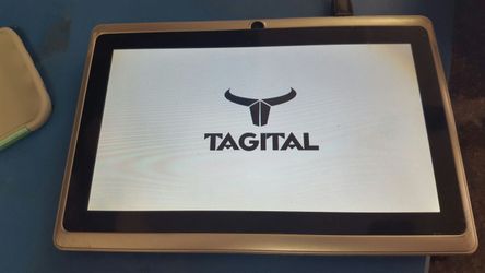 Tablet for sale not sure on the specifics but it works.