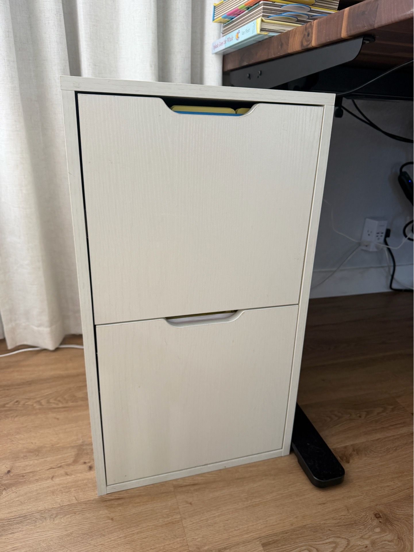White 2 Drawer Filing Cabinet