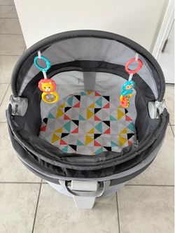 Fisher Price Portable Bassinet Dome