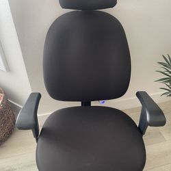 Work chair