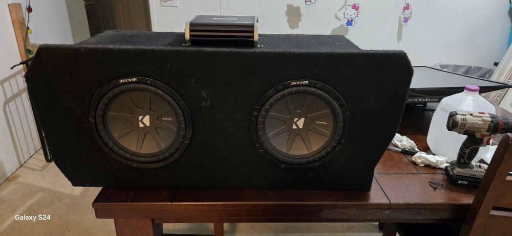 10" Kickers Subwoofer And 500w Amp