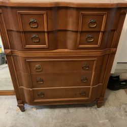 Vintage 39 Wide 46 Tall 21 Wide