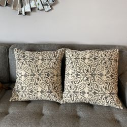 Pottery barn accent pillows hotsell