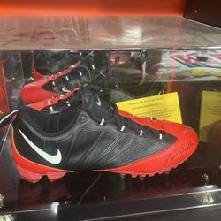 Andy Dalton Nfl Signed Cleats Gloves Pro Bowl 