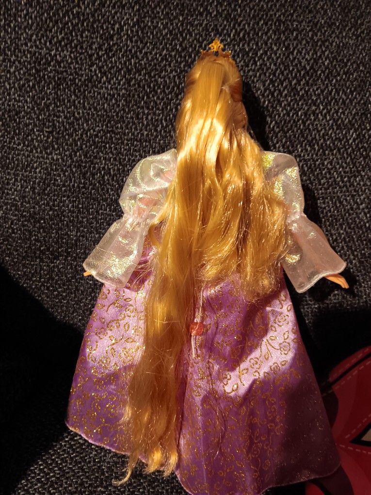 Rapunzel 2002 Barbie DOLL