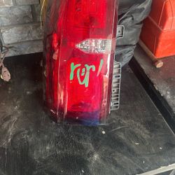 Tahoe 2018 Rear Left Signal Light