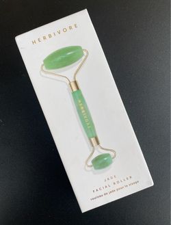 🍒 New Herbivore Botanicals Double Side Authentic Jade Face Roller De-Puffing Massager