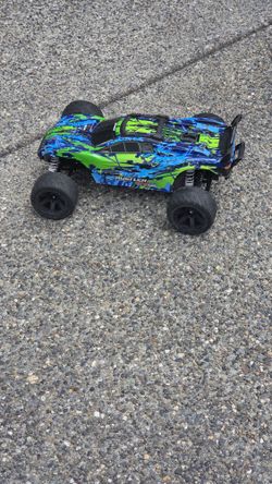 Traxxas Rustler RWD Brushless