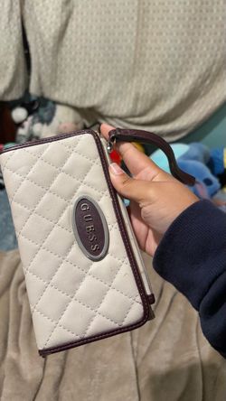 Guess wallet