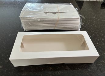 Cookie box with lid