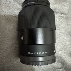 SIGMA  23mm 1:1.4 DC DN 52 