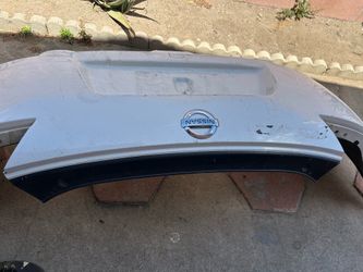 2018 Nissan 370  rear bumper