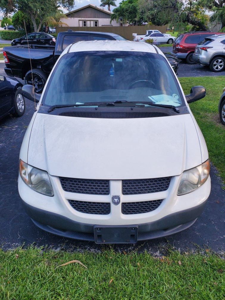 2003 Dodge Grand Caravan