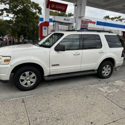2008 Ford Explorer