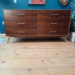 Mid Century Modern 6 Drawer Lowboy Dresser