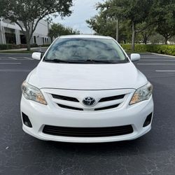 Toyota Corolla 2012 En Excelentes Condiciones 