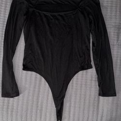Keyhole Long sleeve Black Bodysuit