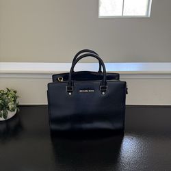 Original Micheal Kors purse