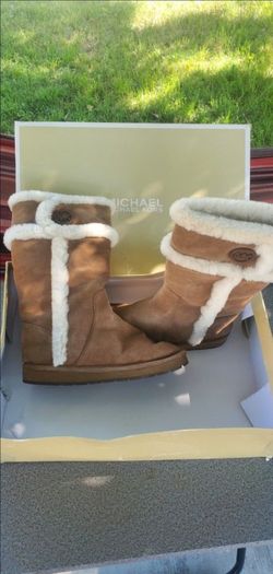 Michael Kors Boots