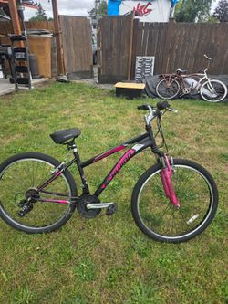 schwinn sidewinder women's mountain bike