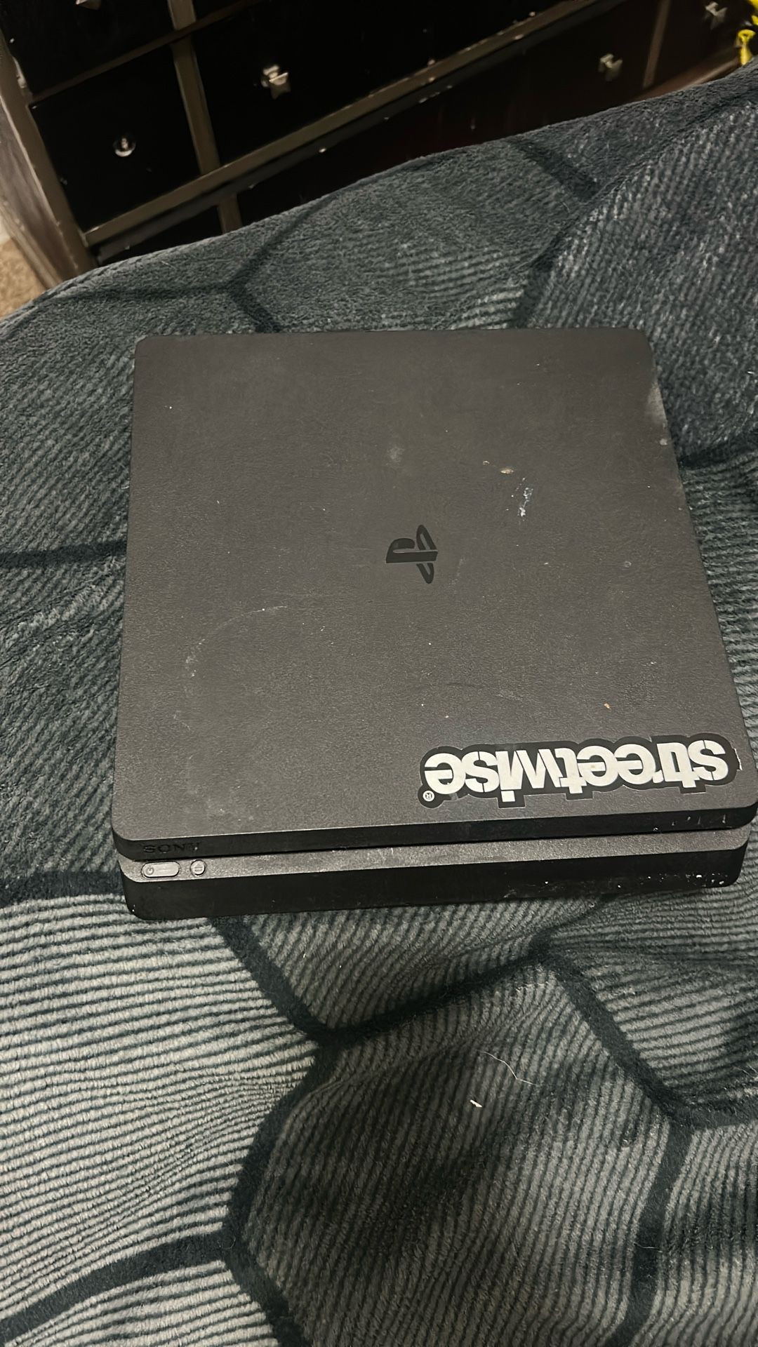 PS4 New Color Block