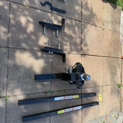 RV SWAY CONTROL HITCH