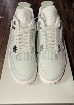 Air Jordan 4 WMNS “ABUNDANCE”