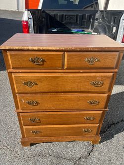 Dresser