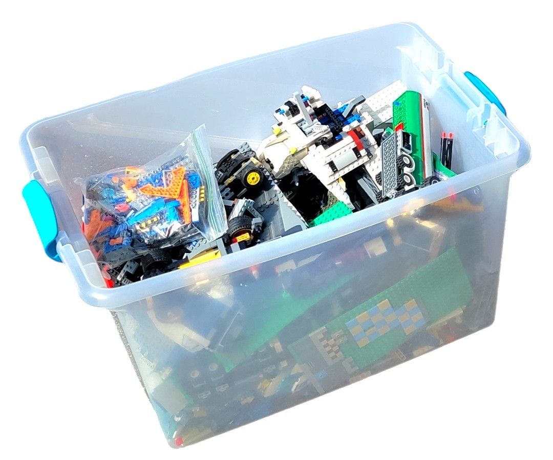 Lego Huge Lot Assorted 25+ Partial Building Sets Marvel Avengers Batman Vehicle Base Plates Minifigs