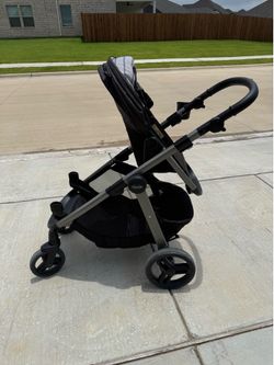 Graco Infant CarSeat/Stroller