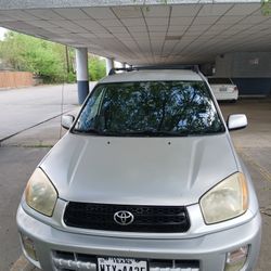 2003 Toyota RAV4 