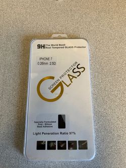 iPhone 7 screen protector