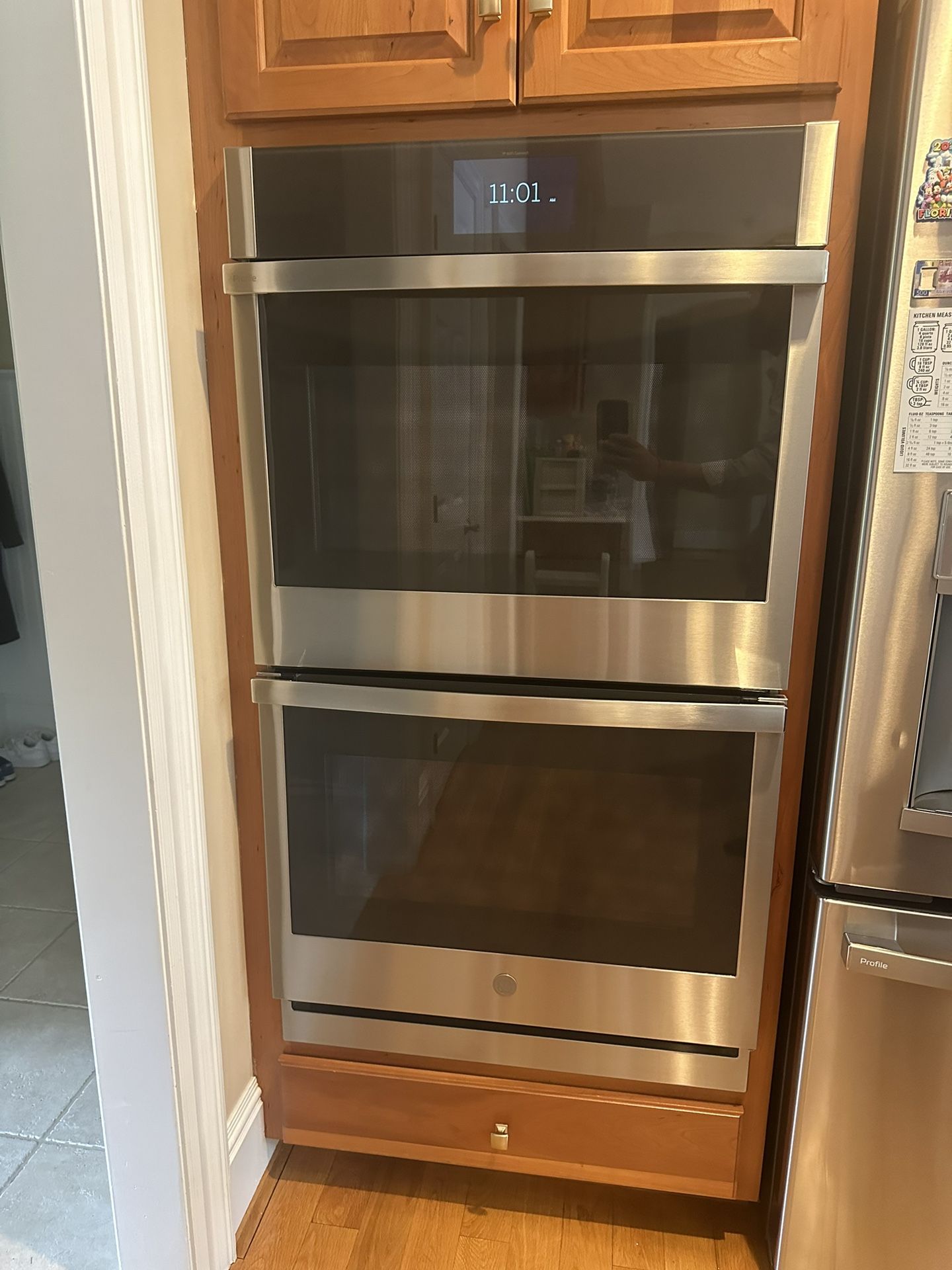 GE Conventional Oven