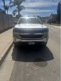 2018 CHEVY SILVERADO LT