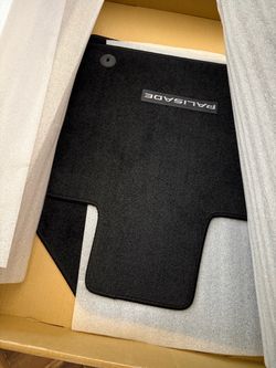 Hyundai palisade factory carpet floor mats brand new in box