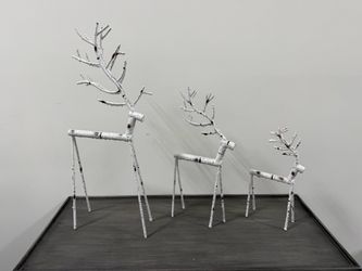 Birch-Style Metal Reindeer Holiday Decor – Set of 3
