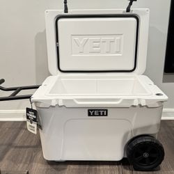 Yeti Tundra Wheeled Cooler 